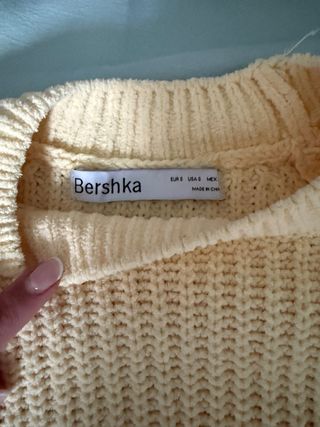 Jersey amarillo tejido