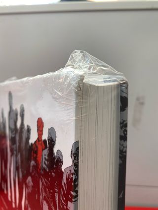 THE WALKING DEAD: LIBRO UNO "PLANETA COMIC"