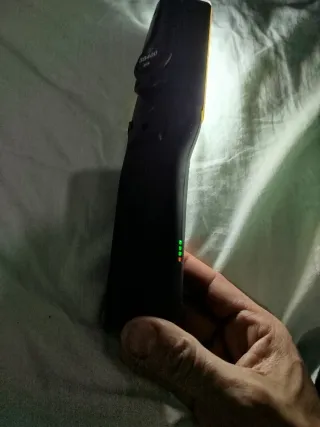 Lampada LED Zeca Ricaricabile