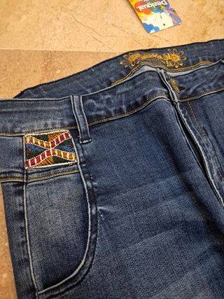Desigual- pantalón vaquero boyfriend