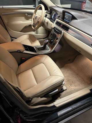 Volvo XC70 D5 Momentum