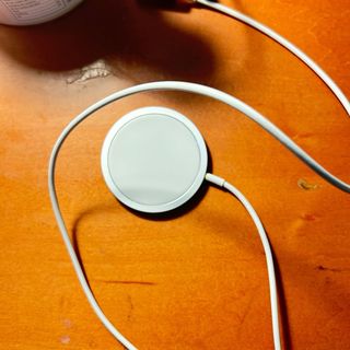 Cargador MagSafe Apple , me lo regalaron