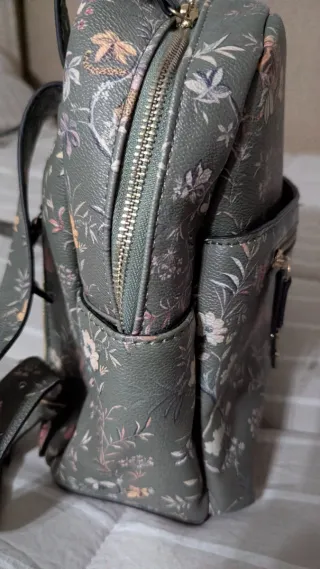 Mochila Parfois verde floral