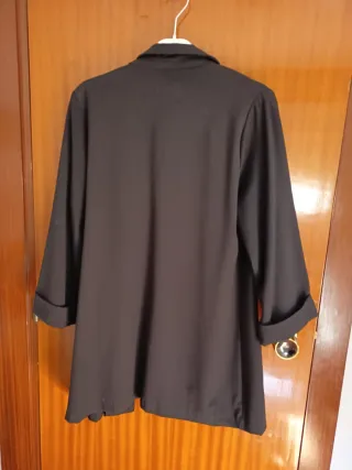 AMERICANA NEGRA STRADIVARIUS