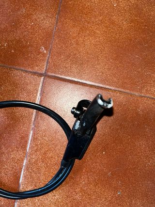 Maneta y pinzas freno disco bici