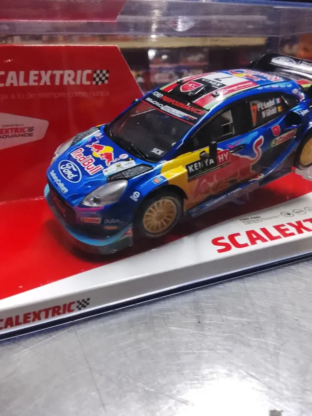 Scalextric Ford Puma WRC kenya efecto sucio