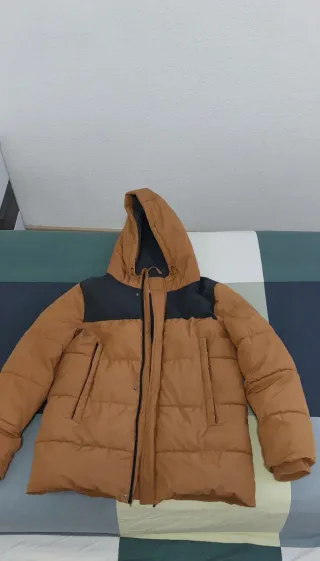 Abrigo acolchado con capucha chico 14+ (172cm)