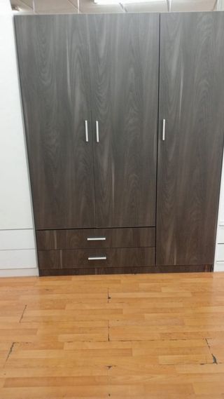 Armario 3 puertas 1.50 x 2 entrega Sevilla capital