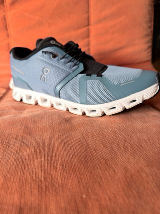On Cloud 5 Talla 45