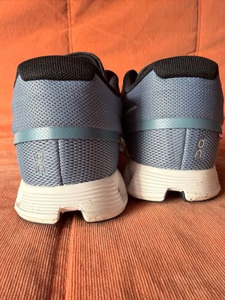 On Cloud 5 Talla 45