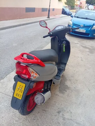 Kymco Vitality 50cc Scooter