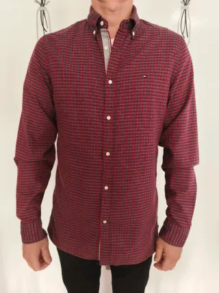 Camisa Tommy Hilfiger cuadros roja y gris