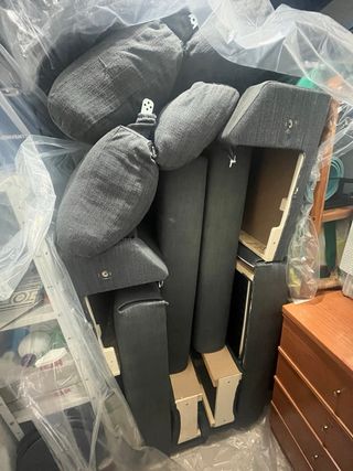 Sofá ESKILSTUNA 2 plazas IKEA gris