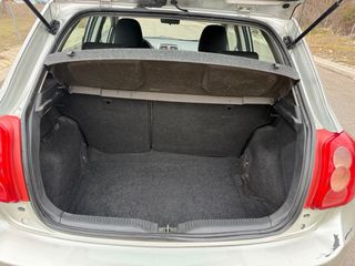 Toyota Auris 2009 PEGATINA MEDIOAMBIENTAL 70€/MES