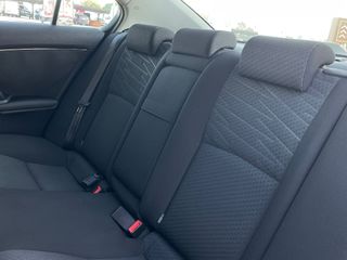 (Automát. / Único Prop.) Toyota Avensis 2009