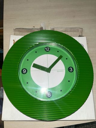 Reloj de Pared Verde