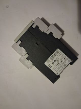 Relè di sicurezza Siemens