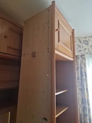 Mueble modular de madera