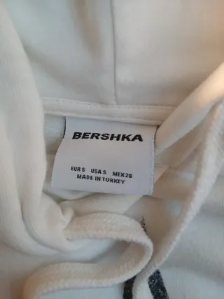 Sudadera Bershka Blanca con Estrella Plateada
