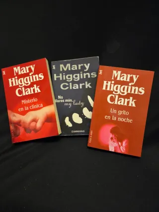 Lote 9 novelas Literatura policíaca