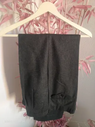Pantalón de vestir gris Talla 46