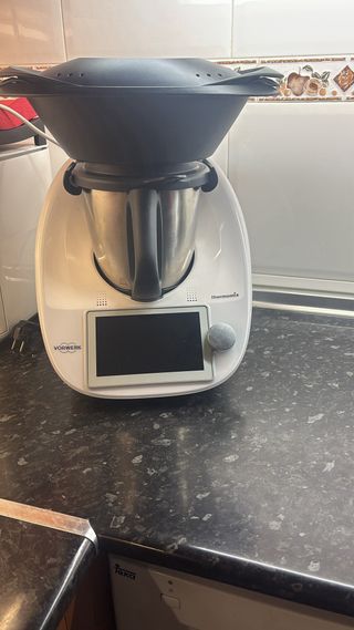 Thermomix TM6 con 2 vasos