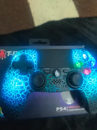 Mando T-REX Compatible PS4 Inalámbrico