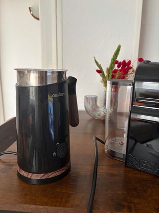 Espumador y Calentador de Leche Aigostar