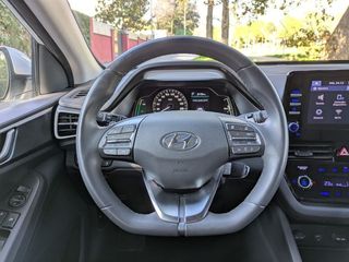 Hyundai IONIQ 1.6 GDI HEV Tecno DCT