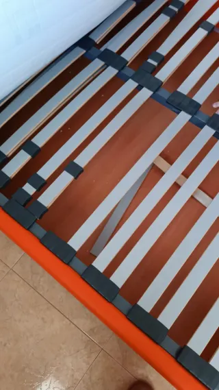 Colchón, canapé y cabecero