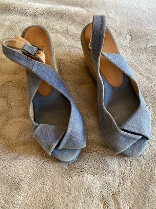 Sandalias cuña Castañer denim