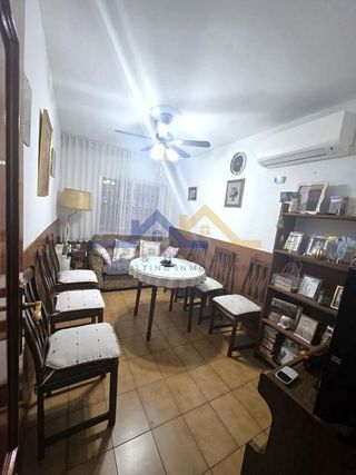 Piso en venta en Los Rosales en Madrid