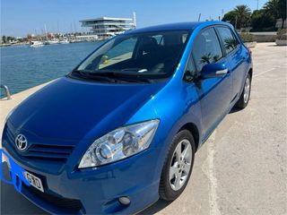 IMPECABLE Toyota Auris 2.0 Diesel 126cw