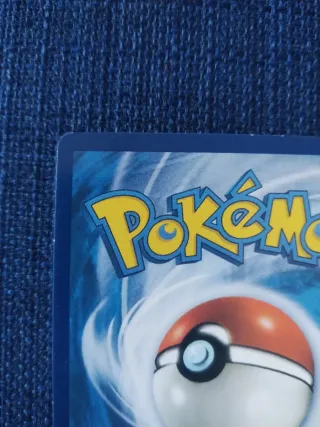 Carta Pokémon Charizard VMAX Gigamax