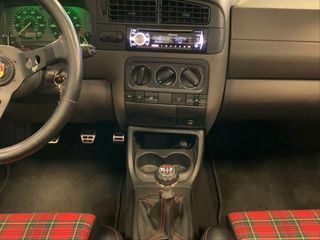 VOLKSWAGEN Golf 2.0 C.E. AVANTGARDE