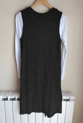 Conjunto camiseta blanca y chaleco lurex