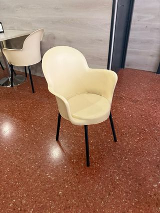 Mesas y Sillas de Cafeteria