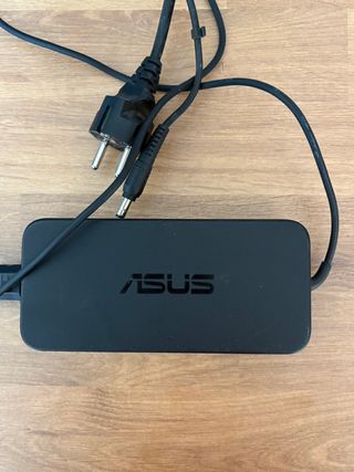 PC Asus All in One Zen AiO Pro Z240IC Full HD