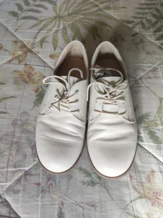 Zapatos comunión niño beige/blanco