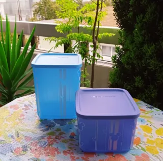 Conjunto 2 Recipientes Mickey Tupperware