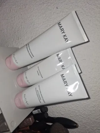 Mary Kay Set Limpiador, Exfoliante e Hidratante
