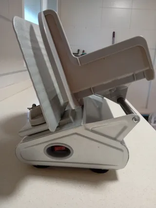 Cortafiambres Eléctrico Plateado