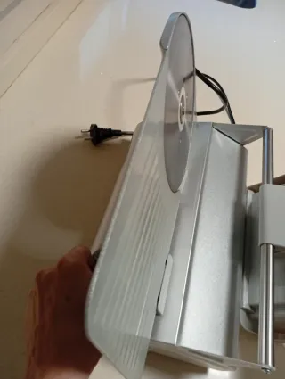 Cortafiambres Eléctrico Plateado