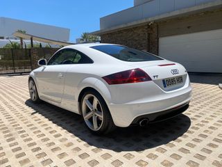 Audi TT 2011