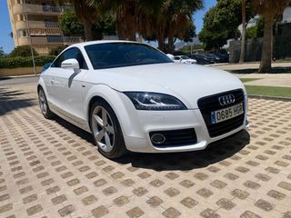 Audi TT 2011