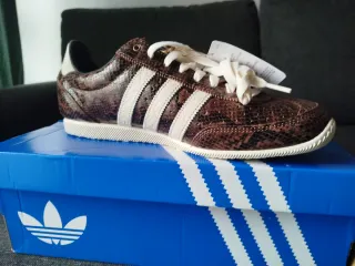 Zapatillas Adidas Japan Piel Serpiente Talla 44.5