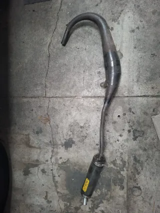 Escape Arrow para Aprilia RS50