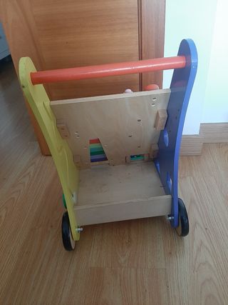 Correpasillos infantil de madera