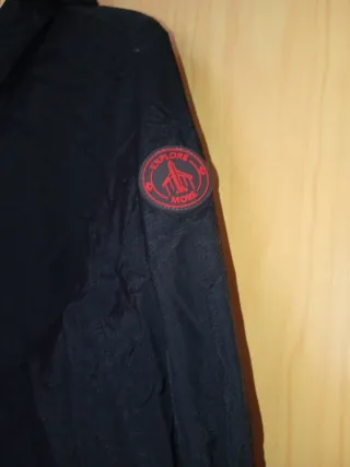 Abrigo impermeable Prozis negro mujer