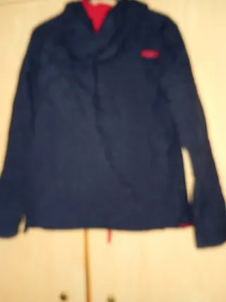 Abrigo impermeable Prozis negro mujer